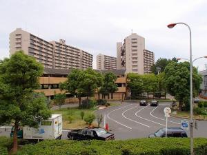 光明池駅前